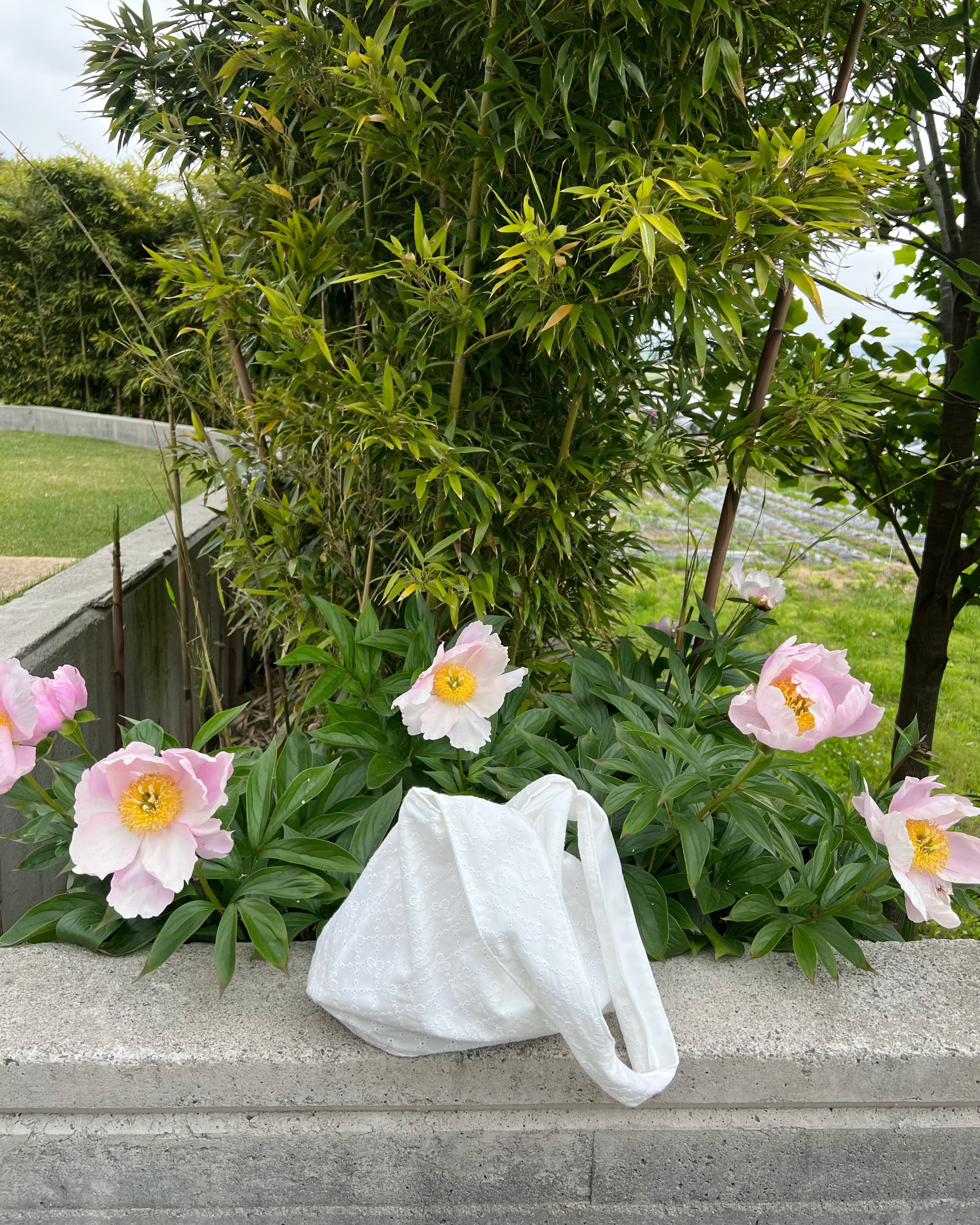 White Lily Bag